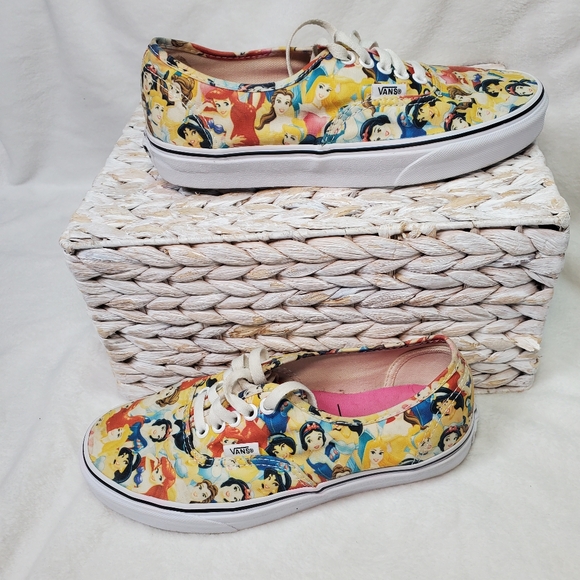 Vans Disney Authentic Multi Princesses Shoes Sneakers Women's Size 8 - Picture 2 of 7